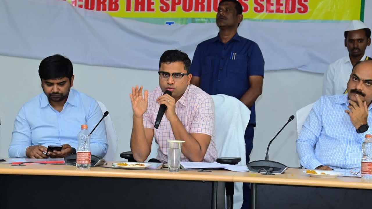 బడిబయటి పిల్లలంతా బడిలో నమోదు కావాలి