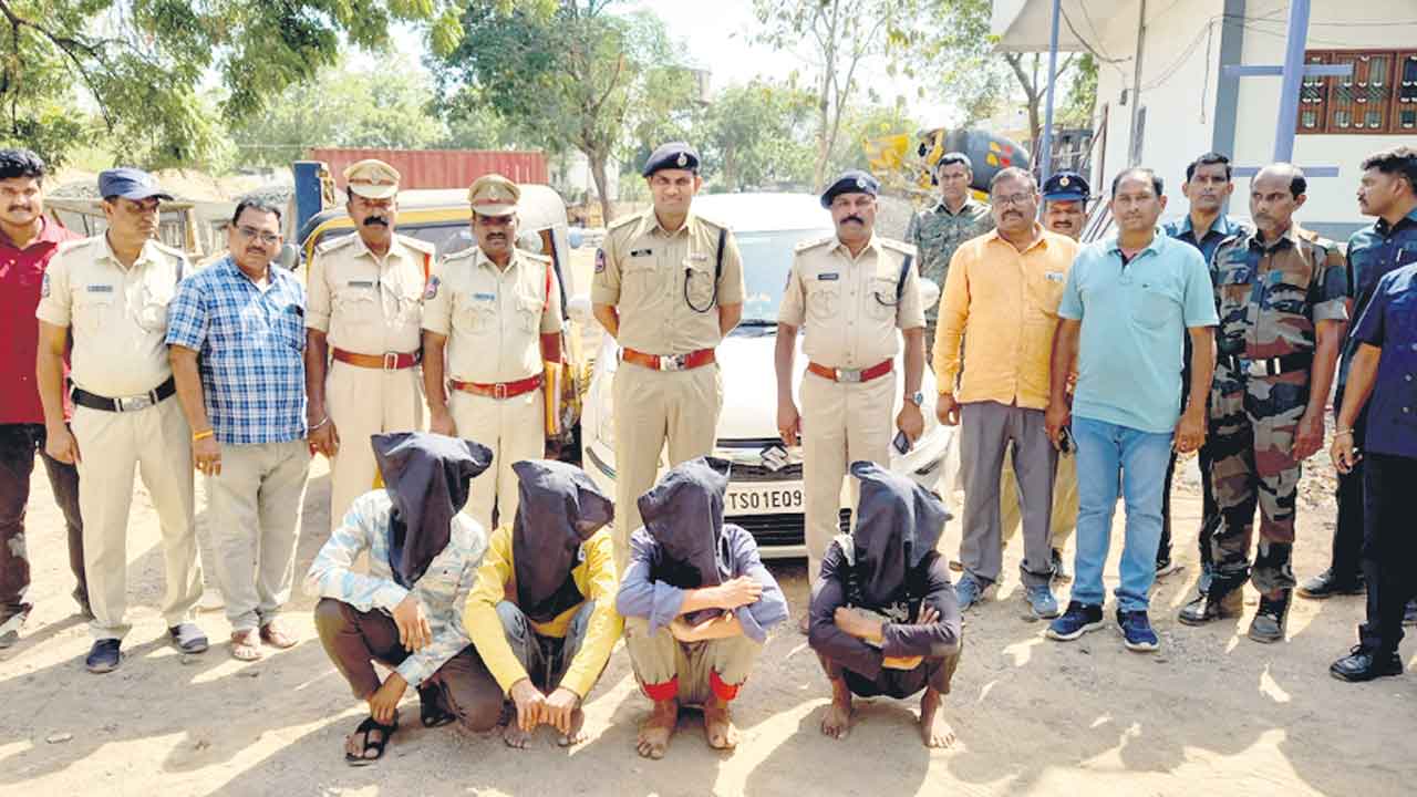 దోపిడీ దొంగల అరెస్టు