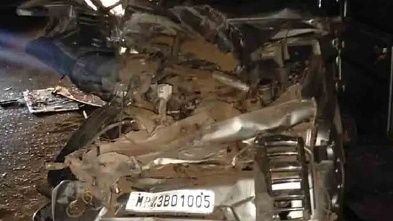 Road Accident | ఘోర రోడ్డు ప్రమాదం.. ఎనిమిది మంది మృత్యువాత