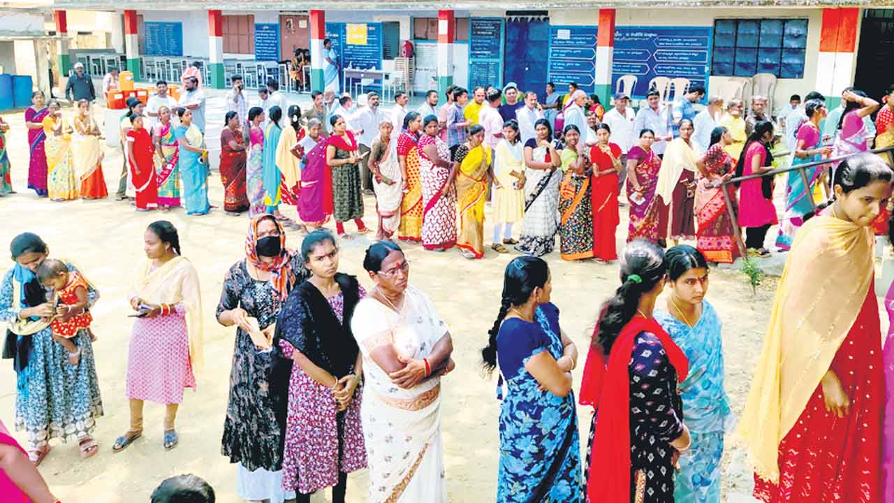 ముగిసిన పోలింగ్‌