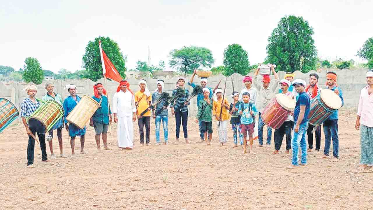 భీమన్న దేవుడికి పూజలు