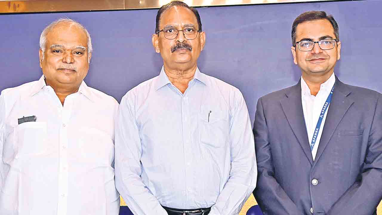 అపర్ణ సినిమాస్‌ మల్టీఫ్లెక్స్‌ ప్రారంభం