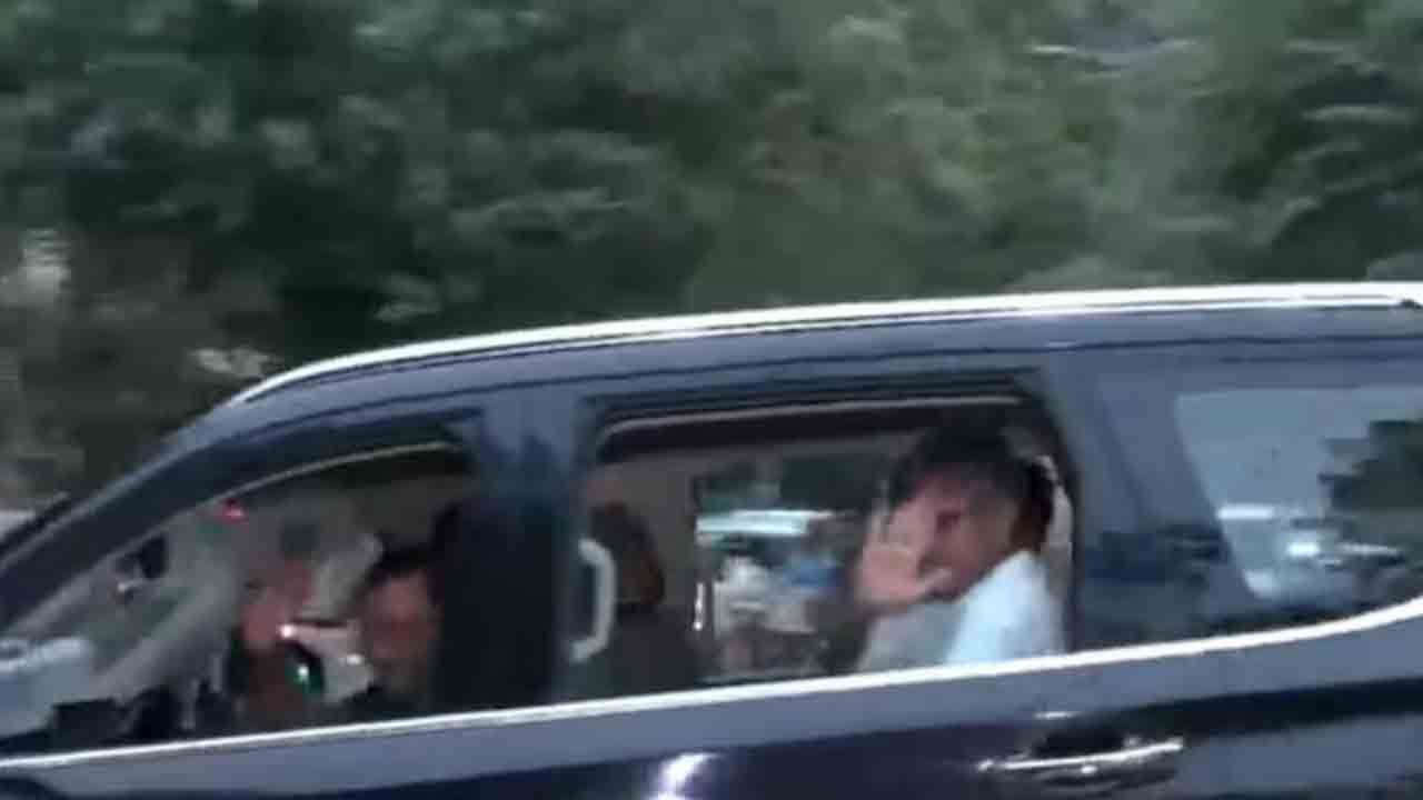 Arvind Kejriwal | తీహార్‌ జైలు నుంచి విడుదలైన కేజ్రీవాల్‌.. 50 రోజుల తర్వాత బెయిల్‌పై బయటకు రాక