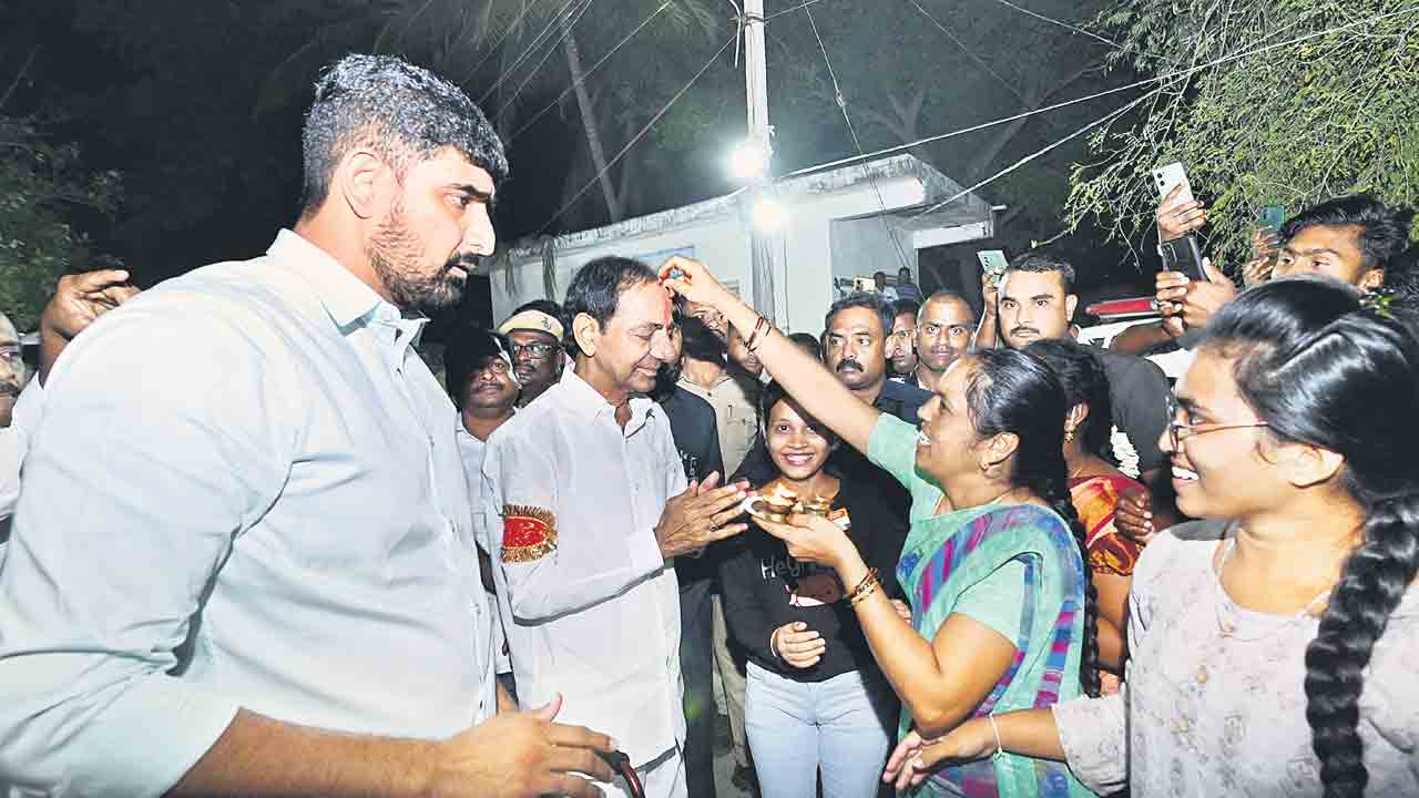 నేడు వీణవంకలో కేసీఆర్‌ ఆత్మీయ సమ్మేళనం