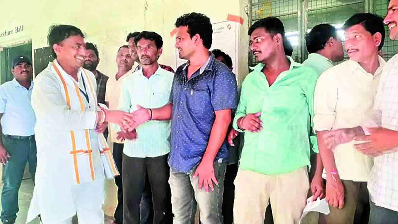 మల్లన్న చిల్లర మాటలెవరూ నమ్మరు