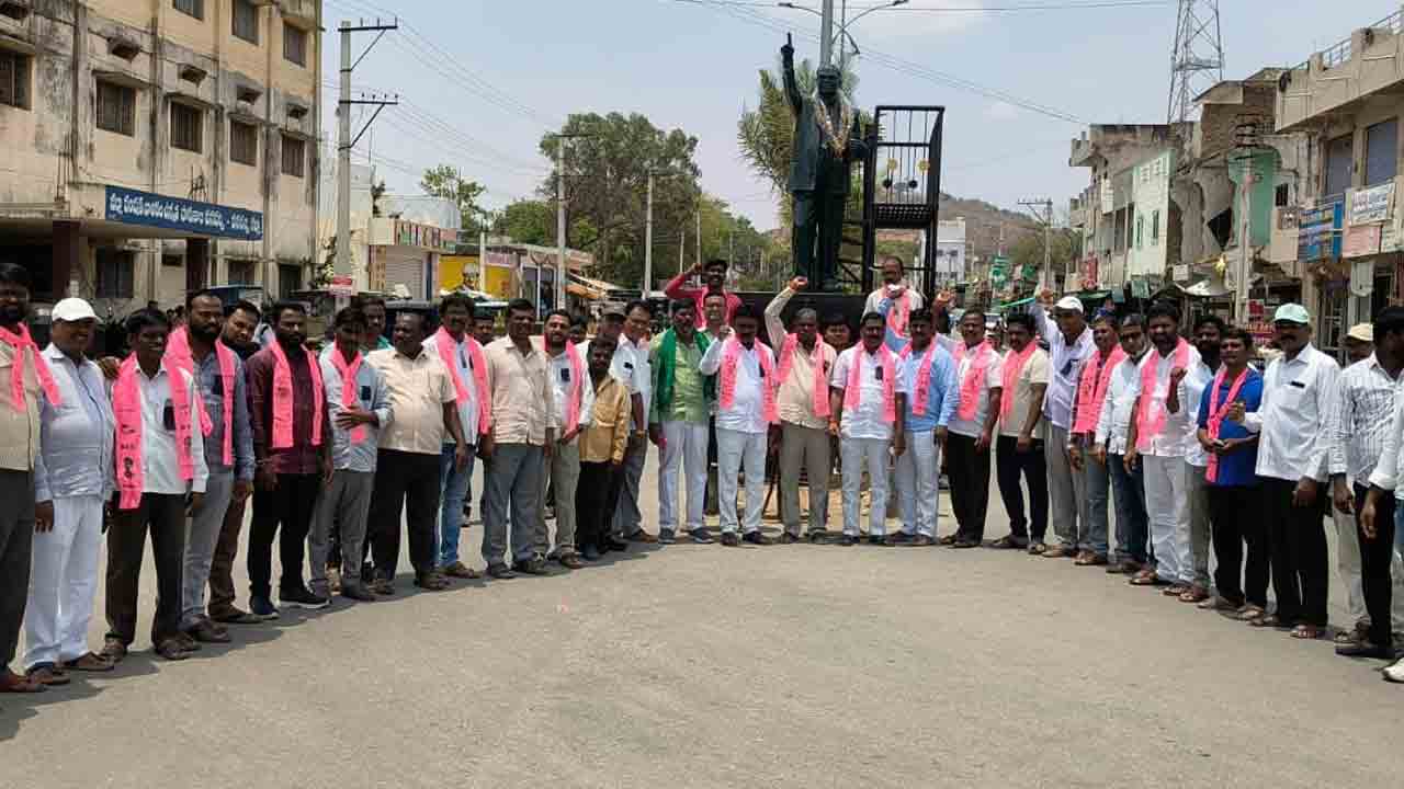 మాట మార్చిన ముఖ్యమంత్రి