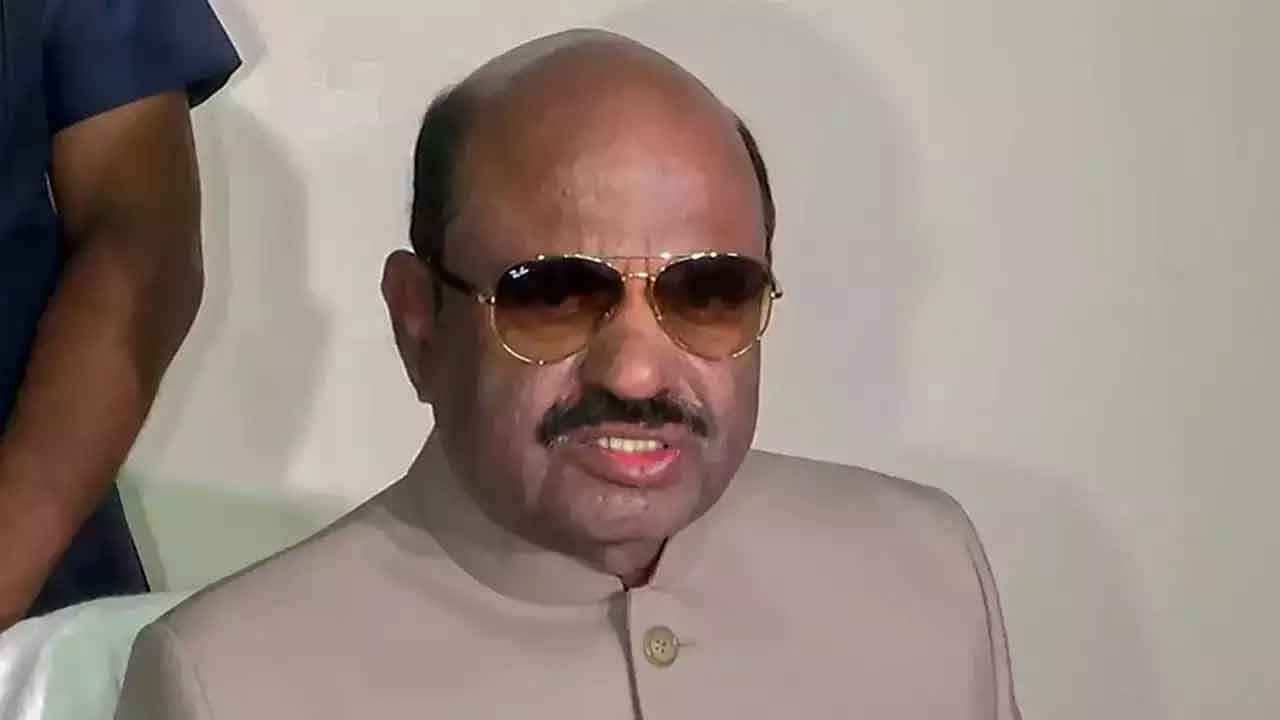 Bengal Governor | పోలీసుల సమన్లను పట్టించుకోకండి.. రాజ్‌భవన్‌ ఉద్యోగులకు బెంగాల్‌ గవర్నర్‌ ఆదేశం