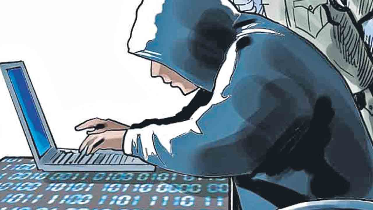 Congress Social Media | ఢిల్లీ పోలీసుల నుంచి కాపాడేందుకేనా.. సిటీ సైబర్‌క్రైమ్‌ పోలీసుల అదుపులో కాంగ్రెస్‌ సోషల్‌ మీడియా వారియర్స్‌