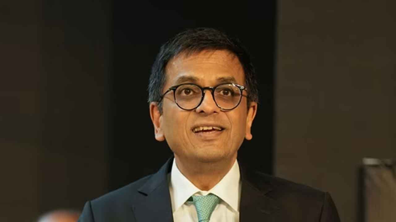 నేనూ బెత్తం దెబ్బలు తిన్నవాడినే: సీజేఐ