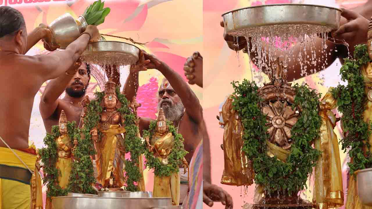 Brahmotsavam | తిరుపతిలో శాస్త్రోక్తంగా క‌ల్యాణ శ్రీ‌నివాసుడి చక్రస్నానం