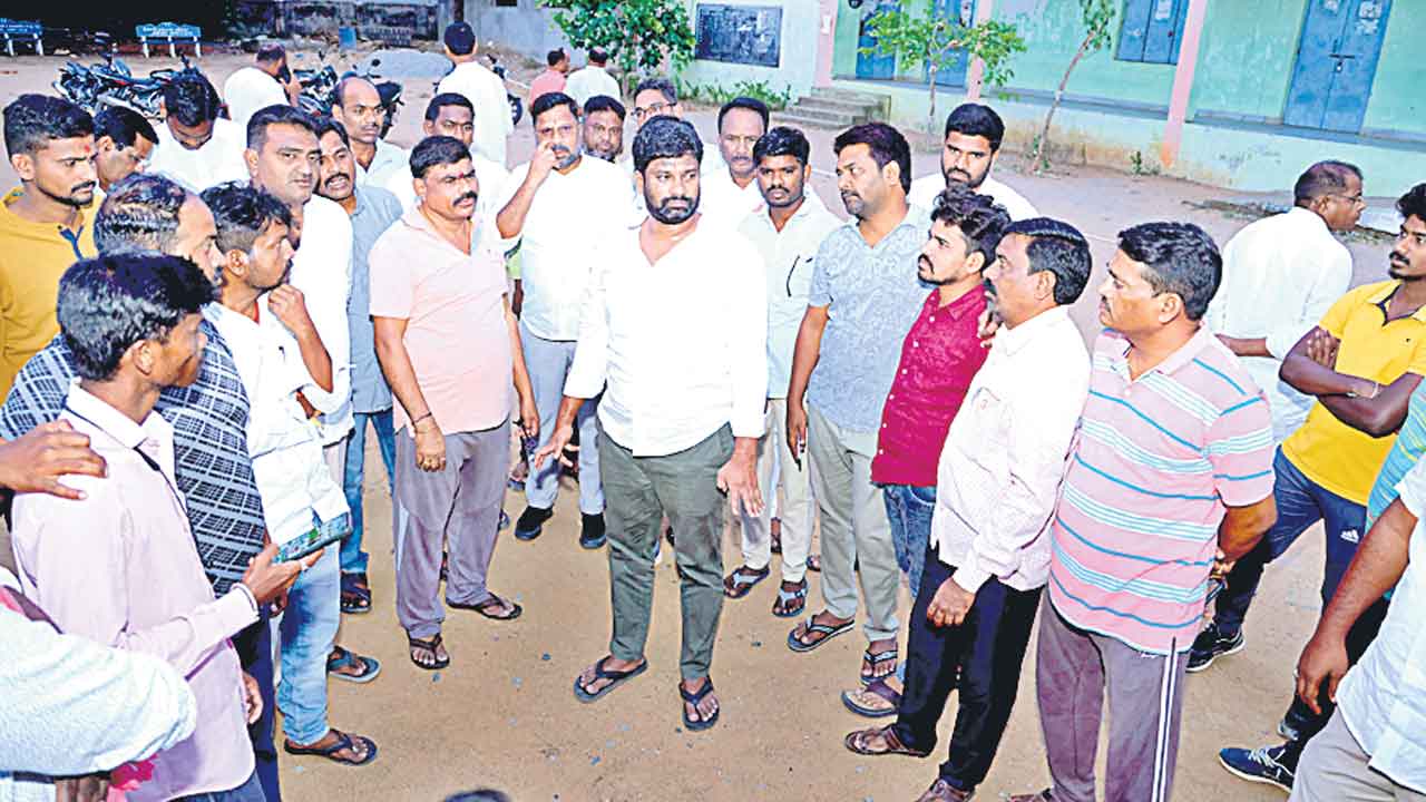 రేపు చెన్నూర్‌కు కేటీఆర్‌ రాక