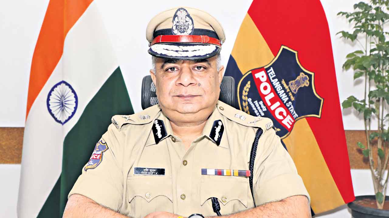 DGP Ravi Gupta | ప్రజలు నిర్భయంగా ఓటు హక్కును వినియోగించుకోవాలి : డీజీపీ రవి గుప్తా