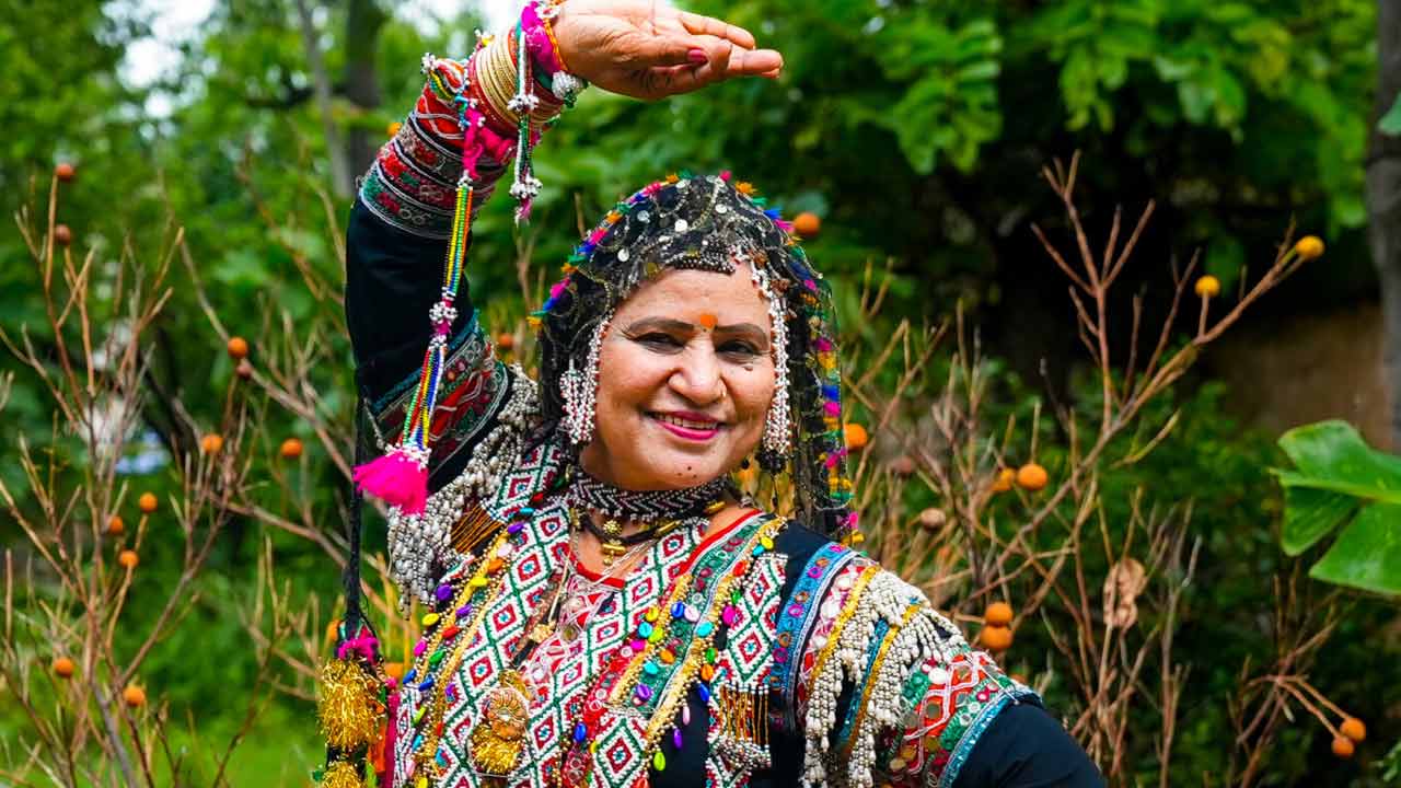 ఈ గులాబీ.. గెలిచింది ప్రతిసారి!