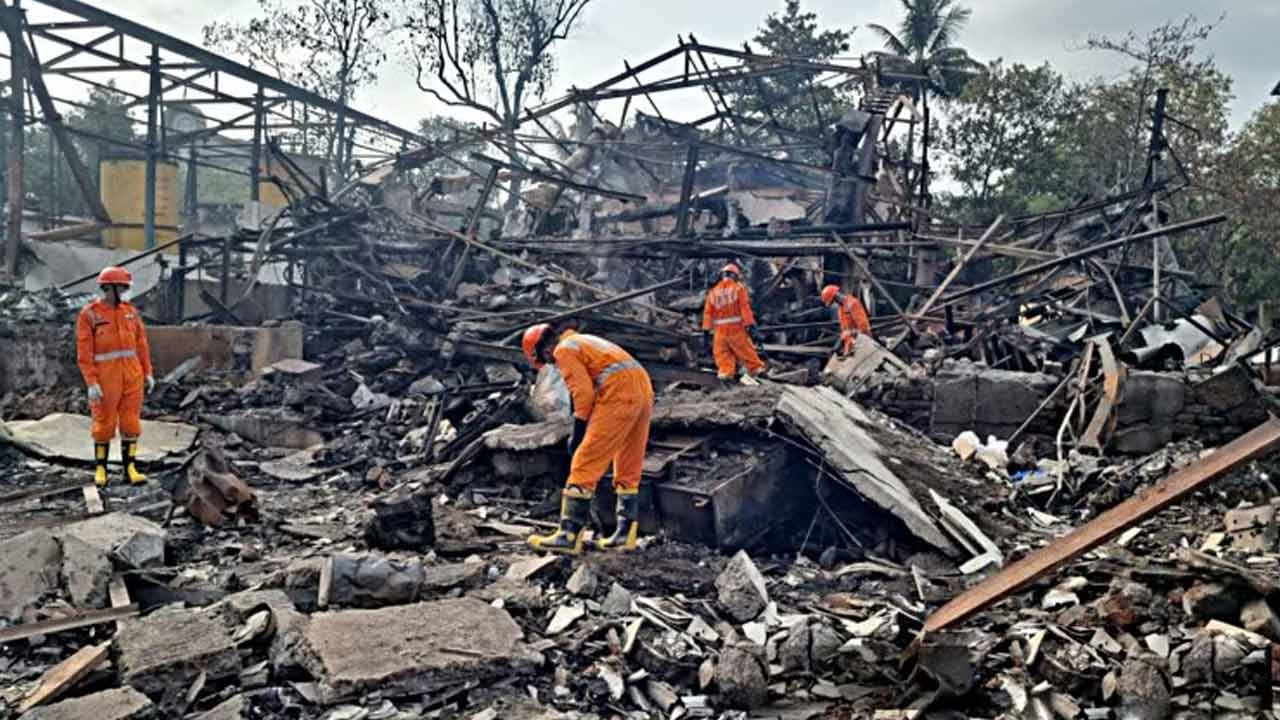 Dombivli blast | ‘డోంబివిలీ’ పేలుడు.. 11కు చేరిన మృతులు.. ఫ్యాక్టరీ యజమానురాలు అరెస్ట్‌