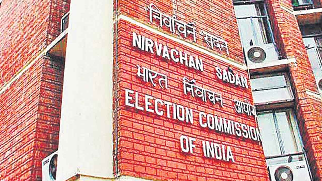 జగన్‌, చంద్రబాబుకు ఈసీ మందలింపు