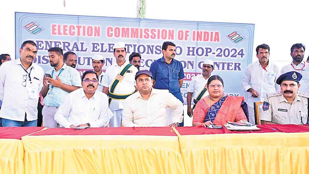 పోలింగ్‌కు వేళాయే!