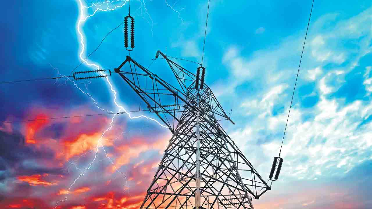 Electricity Demand | విద్యుత్‌ డిమాండ్‌ పీక్స్‌.. జీహెచ్‌ఎంసీ పరిధిలో 38.89 శాతం పెరుగుదల