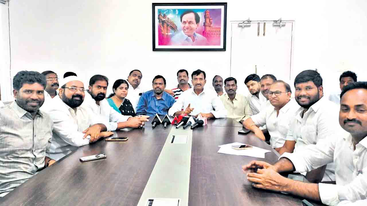 బురద జల్లేందుకే ఫోన్‌ ట్యాపింగ్‌ ఆరోపణలు