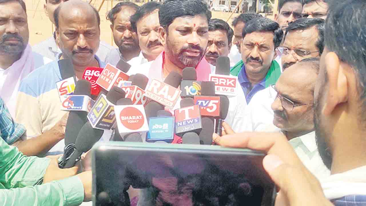 కాంగ్రెస్‌కు బుద్ధి చెప్పండి