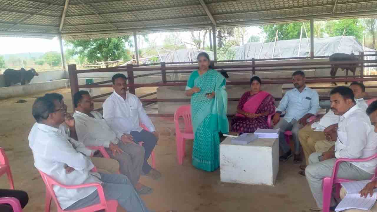 కాంగ్రెస్‌ వైఫల్యాలను వివరించాలి