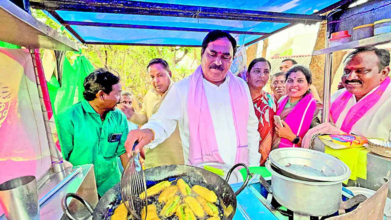 బీఆర్‌ఎస్‌కు పట్టం కట్టాలి