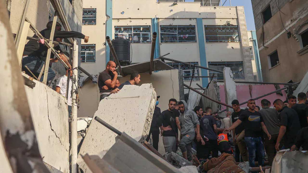 Israel Air Strikes | రఫాపై ఇజ్రాయెల్‌ దాడి.. 16 మంది పాలస్తీనియన్లు మృతి