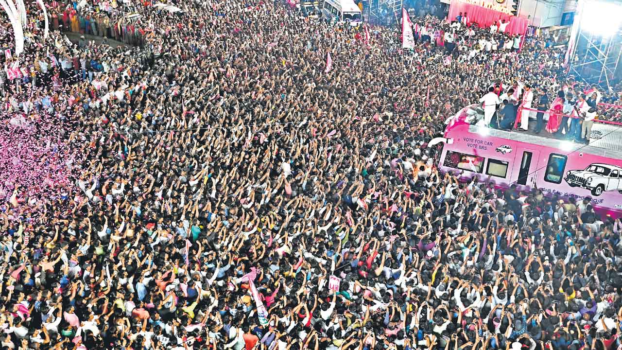 Congress | అబద్ధాల కాంగ్రెస్‌ హరాకిరి