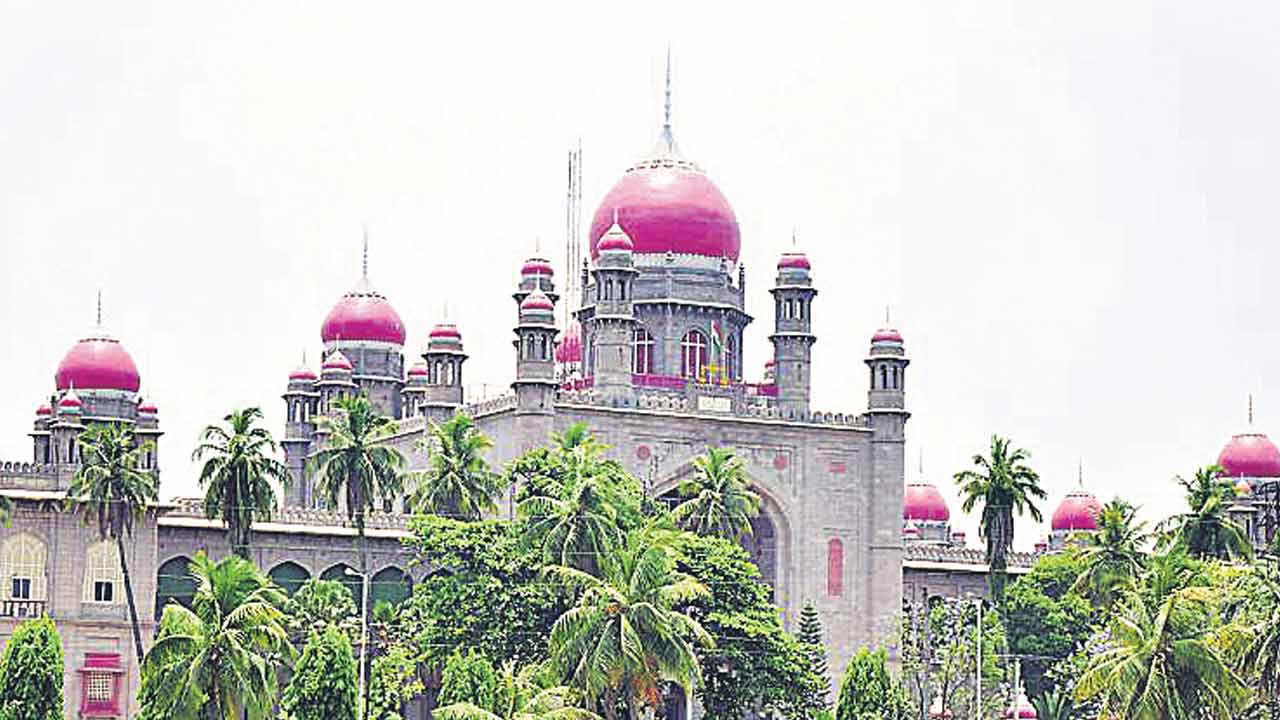 ఫిరాయింపు ఎమ్మెల్యేలపై హైకోర్టు విచారణ