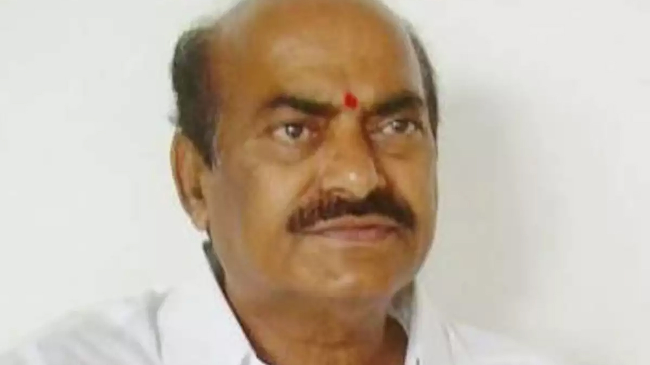 JC Diwakar Reddy | నా సంతకం ఫోర్జరీ చేశారు..! హైదరాబాద్‌ నిర్మాణ సంస్థపై జేసీ దివాకర్‌రెడ్డి కేసు