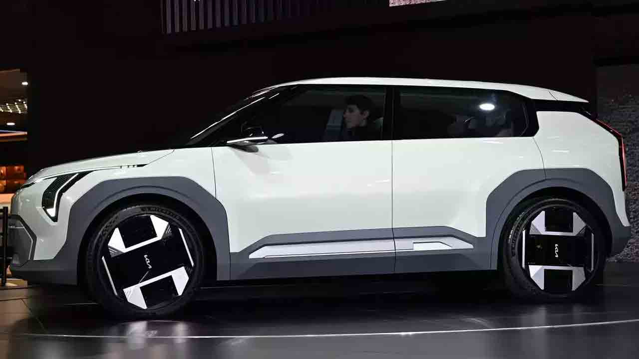 Kia EV3 | 23న గ్లోబల్ మార్కెట్లో కియా ఈవీ3 ఎలక్ట్రిక్ ఎస్‌యూవీ ఆవిష్కరణ