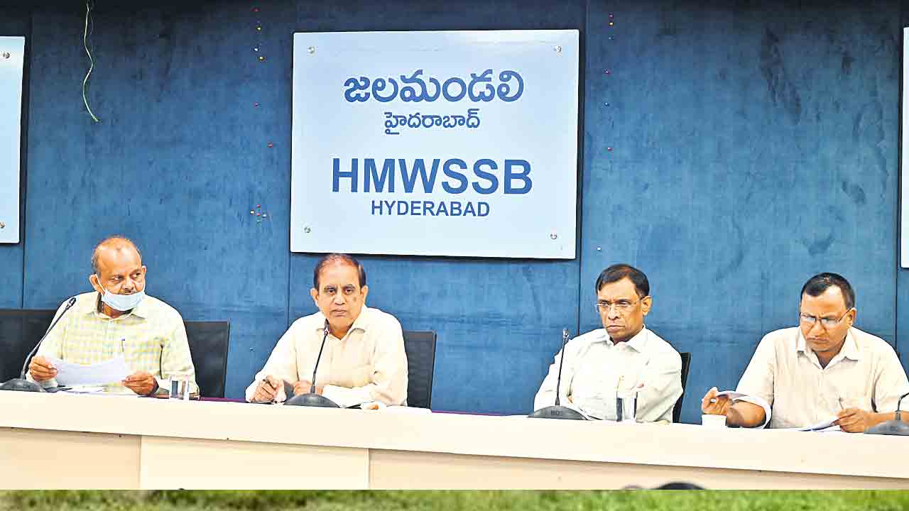 శక్తివంచన లేకుండా పనిచేయండి