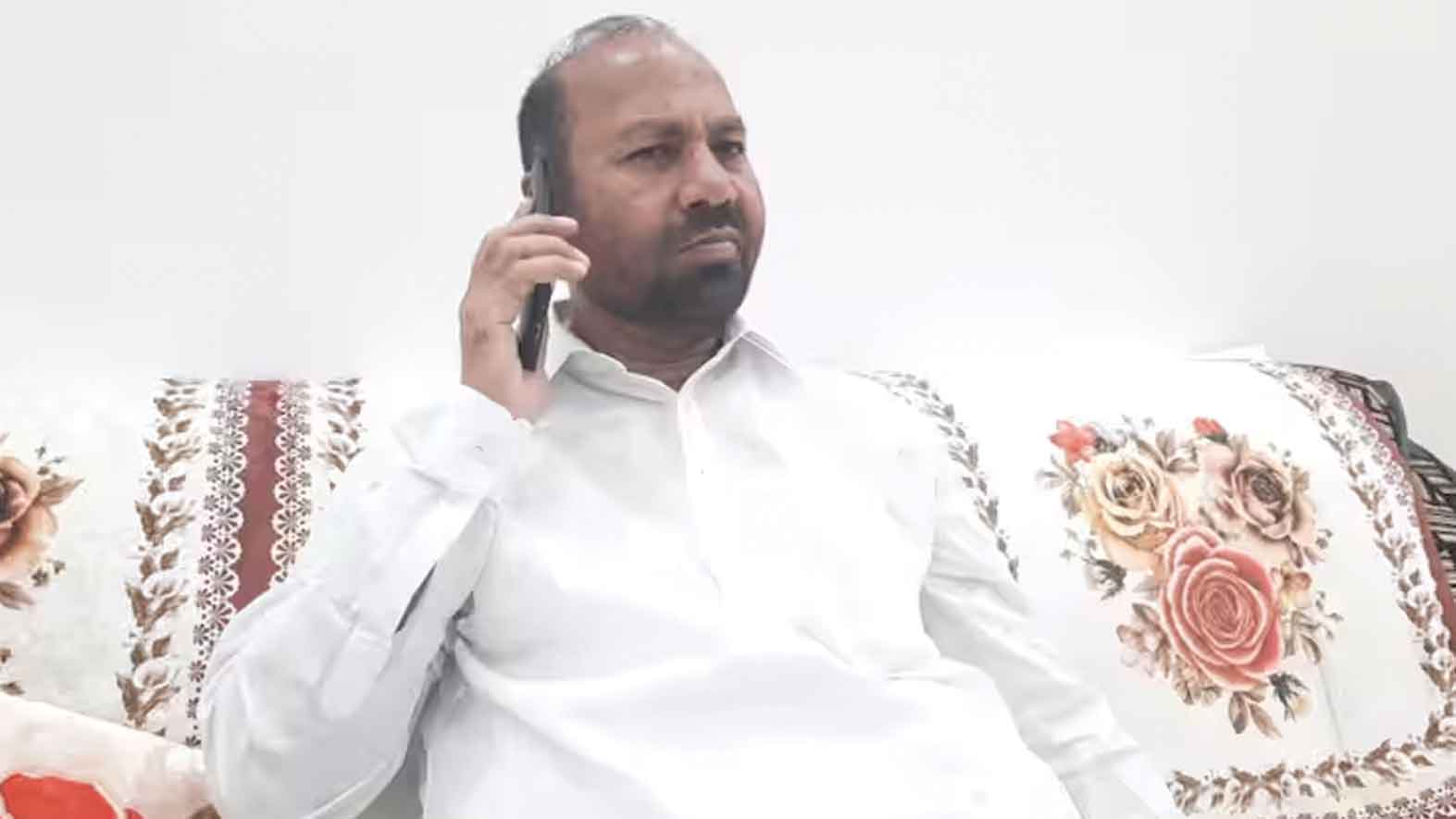 100 వారెంట్స్‌ లెక్కచేయని ఎస్పీ ఎమ్మెల్యే ఎట్టకేలకు అరెస్ట్‌