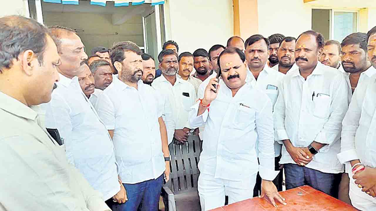 విద్యుత్‌ సబ్‌స్టేషన్‌ పనులు పూర్తి చేయాలి