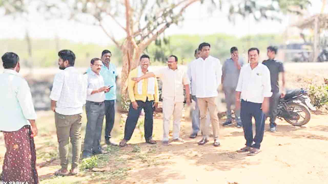 బహిరంగ సభను విజయవంతం చేయాలి