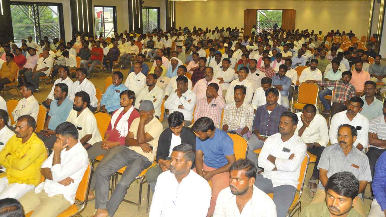 పట్టభద్రుల ఎమ్మెల్సీ ఎన్నికలకు బీఆర్‌ఎస్‌ ఇన్‌చార్జిల నియామకం