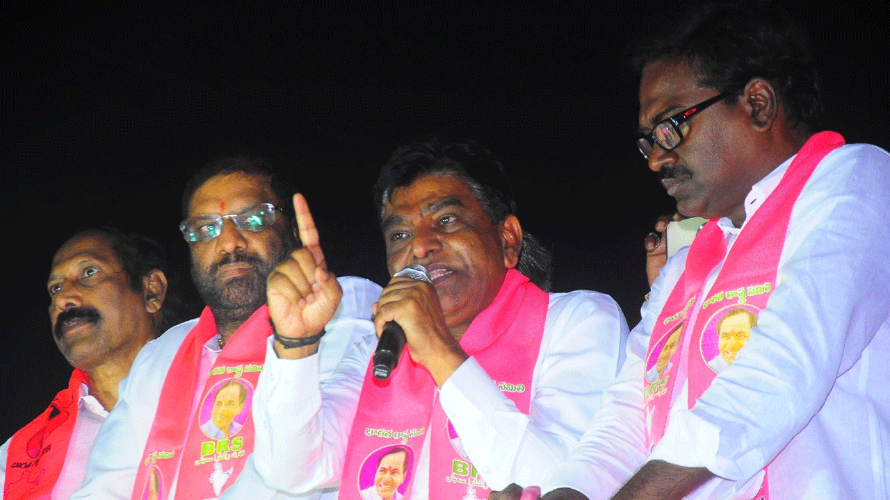 ఐదు నెలల్లోనే అనేక ఇబ్బందులు