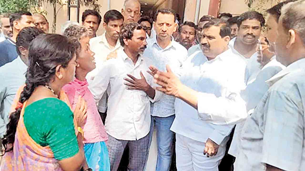 పిడుగుపాటుకు ఒకరి మృతి