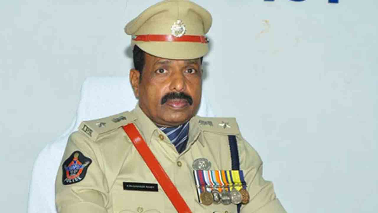 AP News | నంద్యాల జిల్లా ఎస్పీ రఘువీర్ రెడ్డిపై చర్యలు తీసుకోండి.. ఏపీ డీజీపీకి ఈసీ ఆదేశం