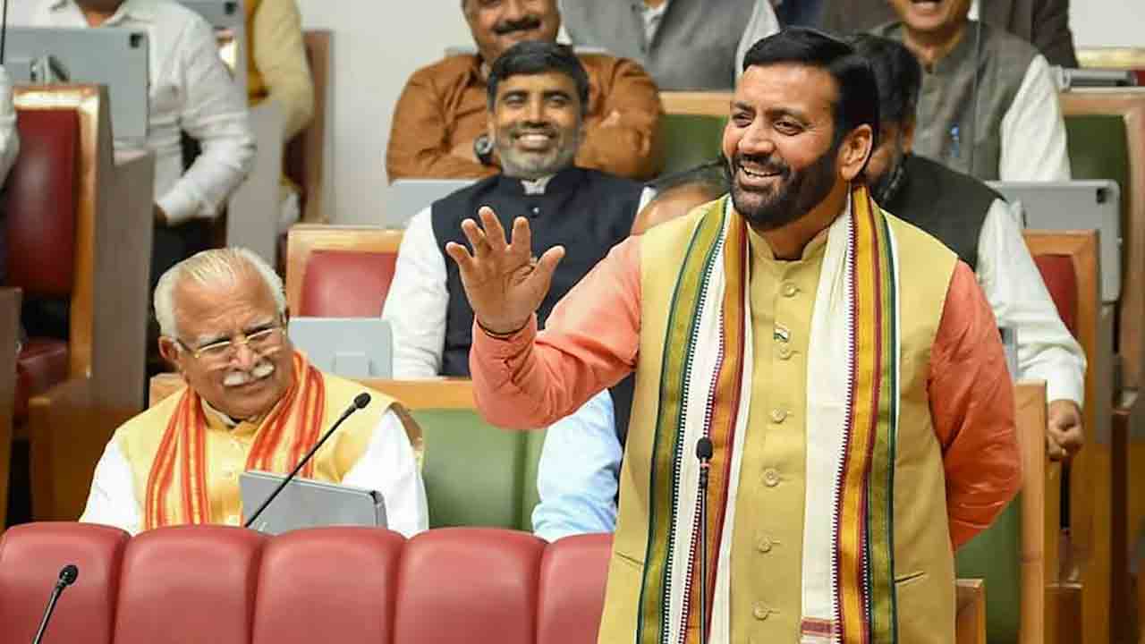 Haryana BJP Govt Crisis | హర్యానాలో సంక్షోభం తీవ్రం.. ముగ్గురు స్వతంత్ర ఎమ్మెల్యేల మద్దతు ఉపసంహరణ.. మైనారిటీలో బీజేపీ సర్కార్..?!