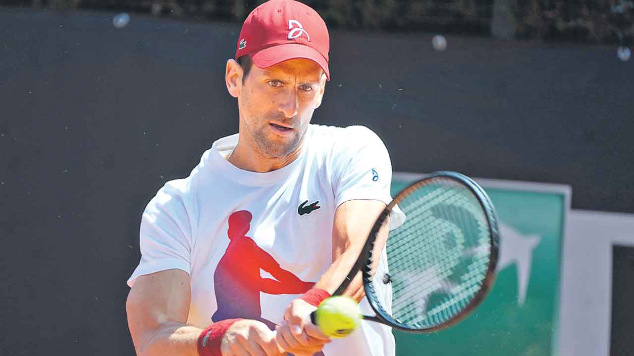 జొకో తలకు గాయం