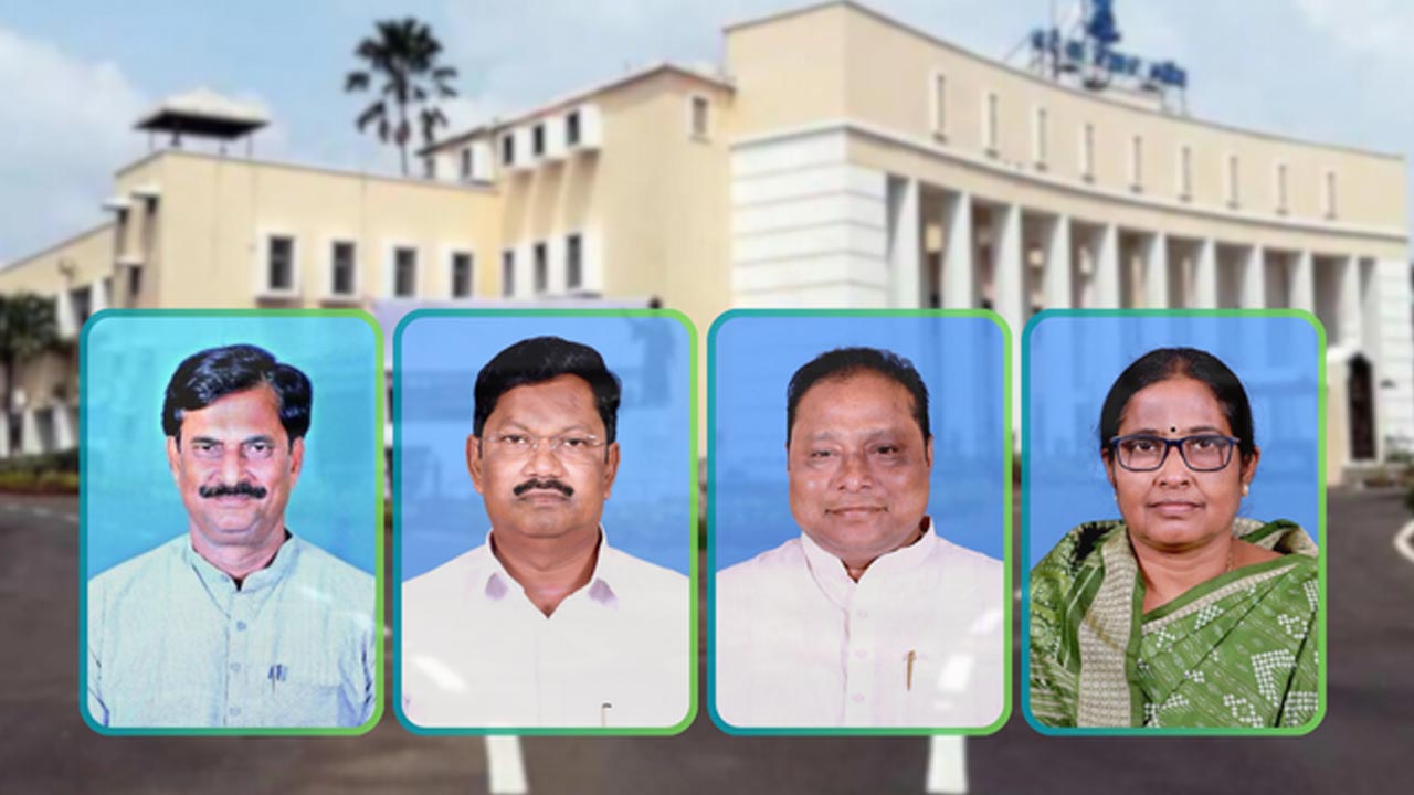 Showcause Notice | 27 లోపు వివరణ ఇవ్వండి.. పార్టీ మారిన నలుగురు ఎమ్మెల్యేలకు స్పీకర్‌ షోకాజ్‌ నోటీస్‌