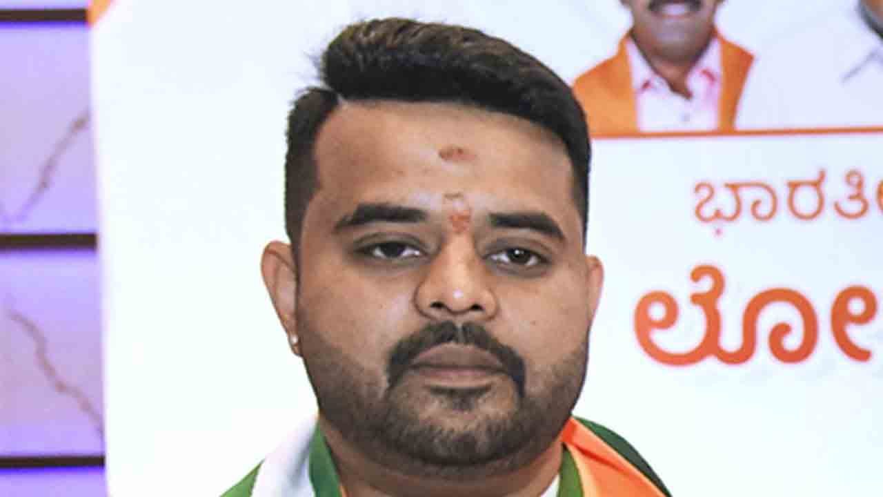 Prajwal Revanna | జర్మనీకి ప్రజ్వల్ రేవణ్ణ.. ఎలా వెళ్లారో తేల్చి చెప్పిన విదేశాంగశాఖ..!