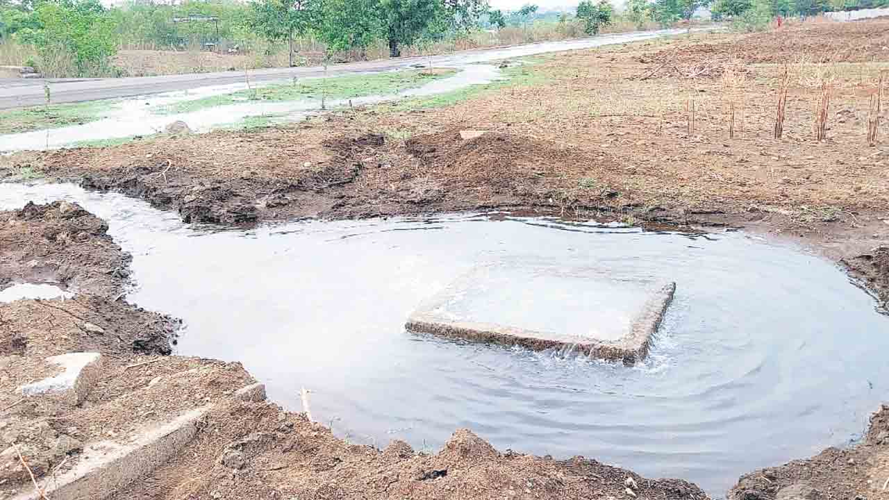 మిషన్‌ భగీరథ..నీటి వృథా