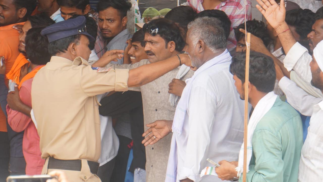 Police 1