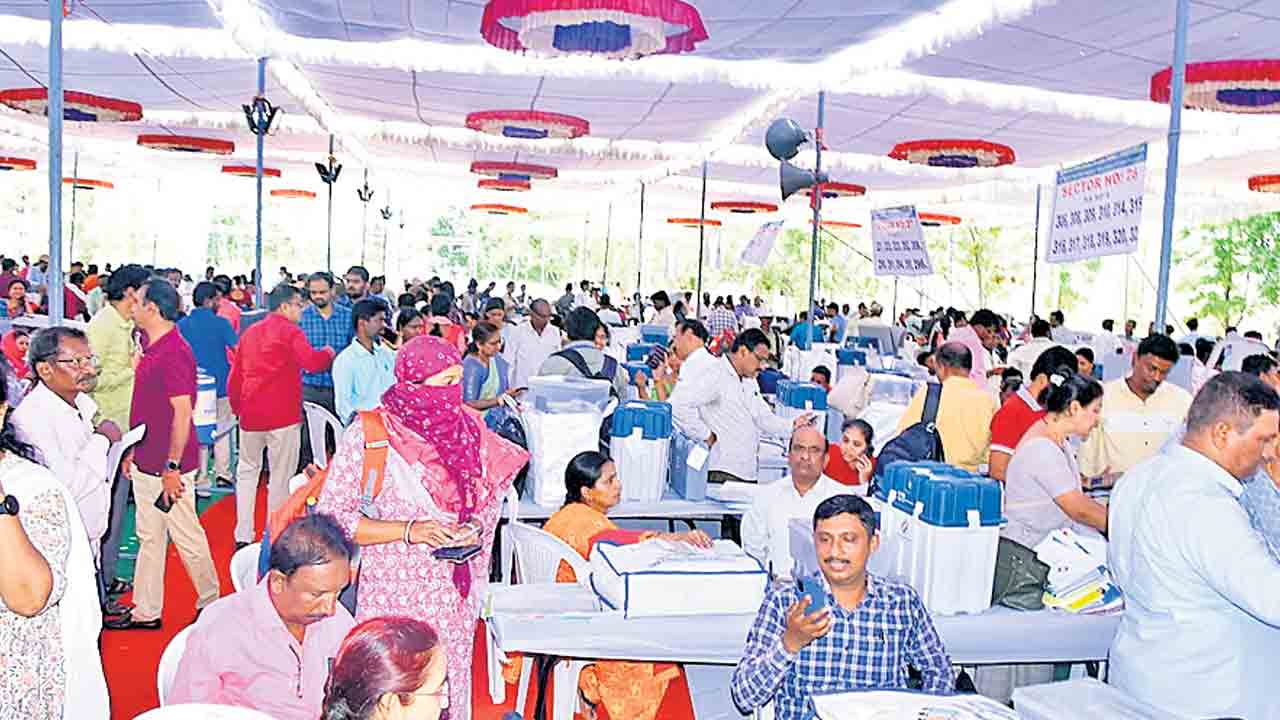 సమరానికి సర్వం సిద్ధం