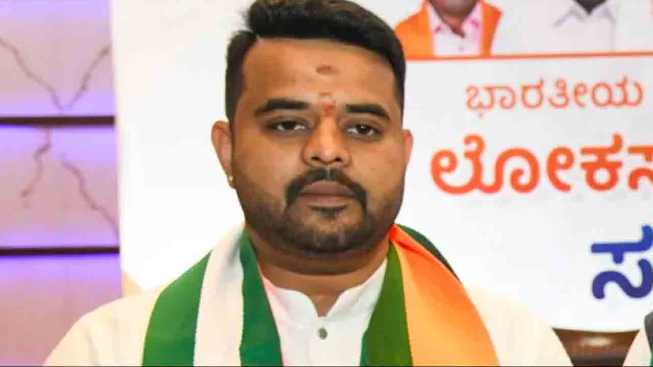 Prajwal Revanna | లైంగిక దౌర్జన్యం ఆరోపణలు.. ప్రజ్వల్‌ రేవణ్ణపై అత్యాచారం కేసు