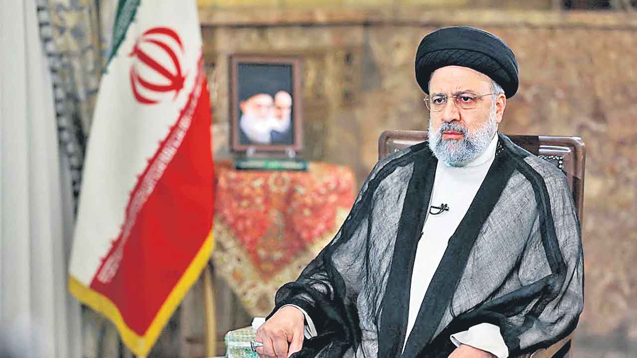 Ebrahim Raisi | ఇరాన్‌ అధ్యక్షుడి హెలికాప్టర్‌ క్రాష్‌.. అంతుచిక్కని ఇబ్రహీం రైసీ ఆచూకీ