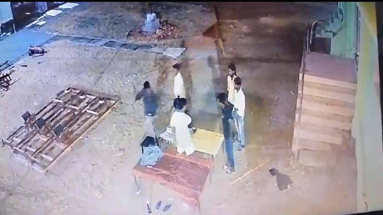 Mulugu | కత్తులతో బెదిరించి దేవాదుల పంప్‌ హౌస్‌లో చోరీకి పాల్పడ్డ దుండగులు.. వీడియో