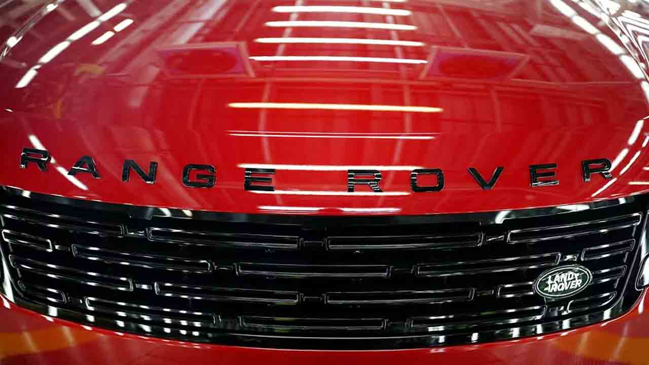 Jaguar Land Rover | రేంజ్ రోవర్ కార్లు ఇక ఇండియాలోనే తయారీ.. ధర ఎంత తగ్గుతుందంటే..?!