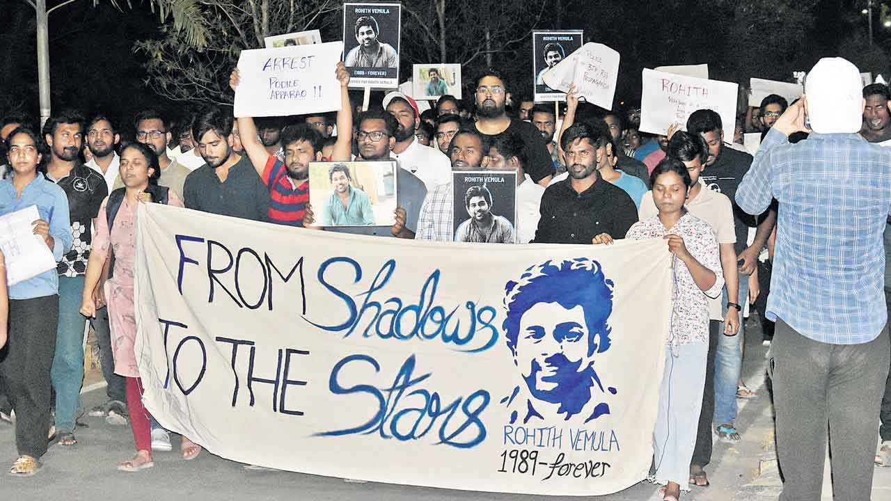 Rohith Vemula | రోహిత్‌ వేముల దళిత్‌ కాదట.. ఆయన ఆత్మహత్యకు వివక్ష కారణం కాదట!